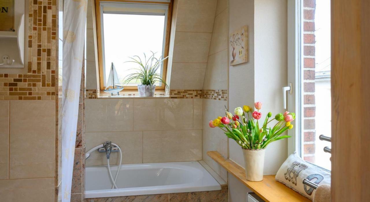 Altes Zollhaus Casa Meerblick Scharbeutz Extérieur photo